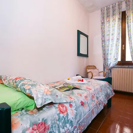 بيت للعطل Sleeps 7 *