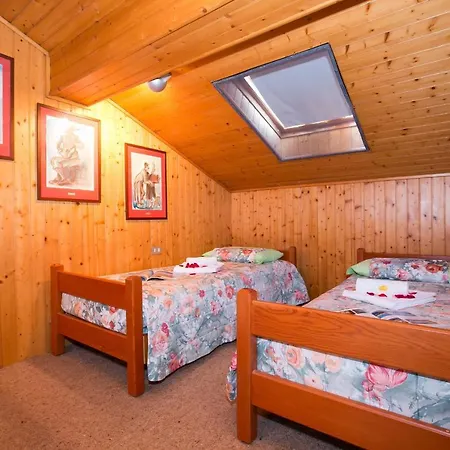 بيت للعطل Sleeps 7